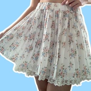 Pleated flower skirt